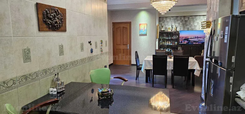 Kirayə verilir 3 otaqlı Mənzil Yeni tikili 110 m² Nərimanov r. - şəkil 4