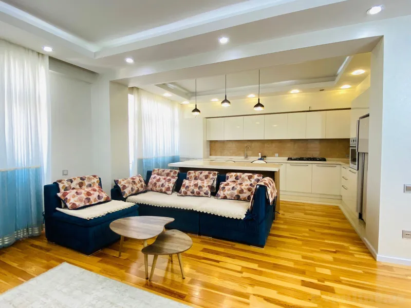 Kirayə verilir 3 otaqlı Mənzil Yeni tikili 160 m² Badamdar - şəkil 2