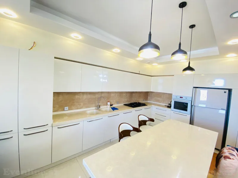 Kirayə verilir 3 otaqlı Mənzil Yeni tikili 160 m² Badamdar - şəkil 6