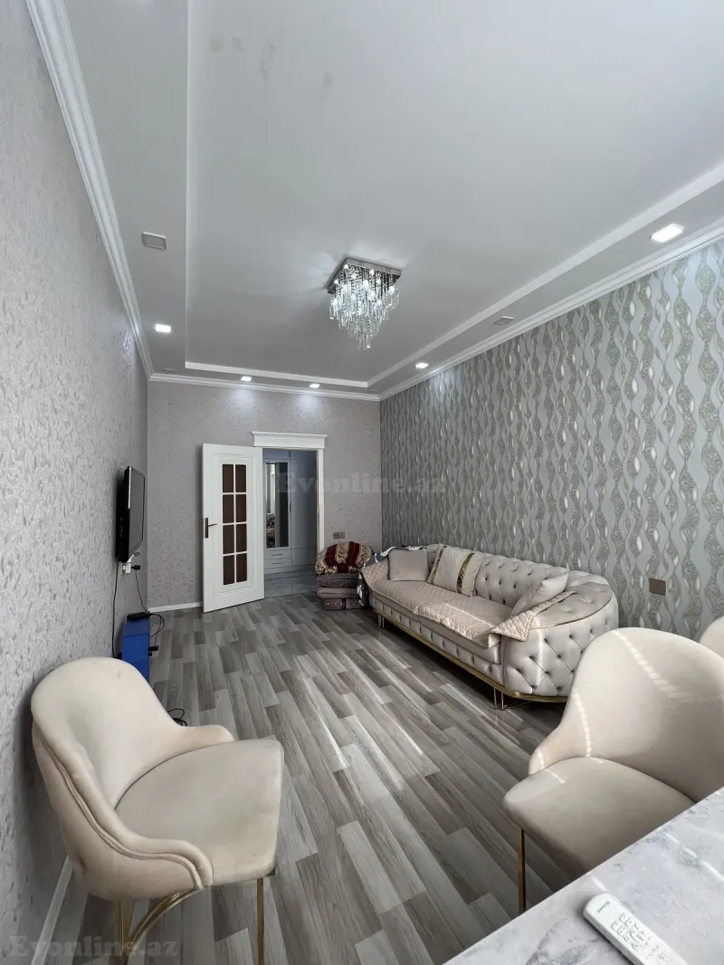 Satılır 3 otaqlı Mənzil Yeni tikili 75 m² İnşaatçılar m. - şəkil 3