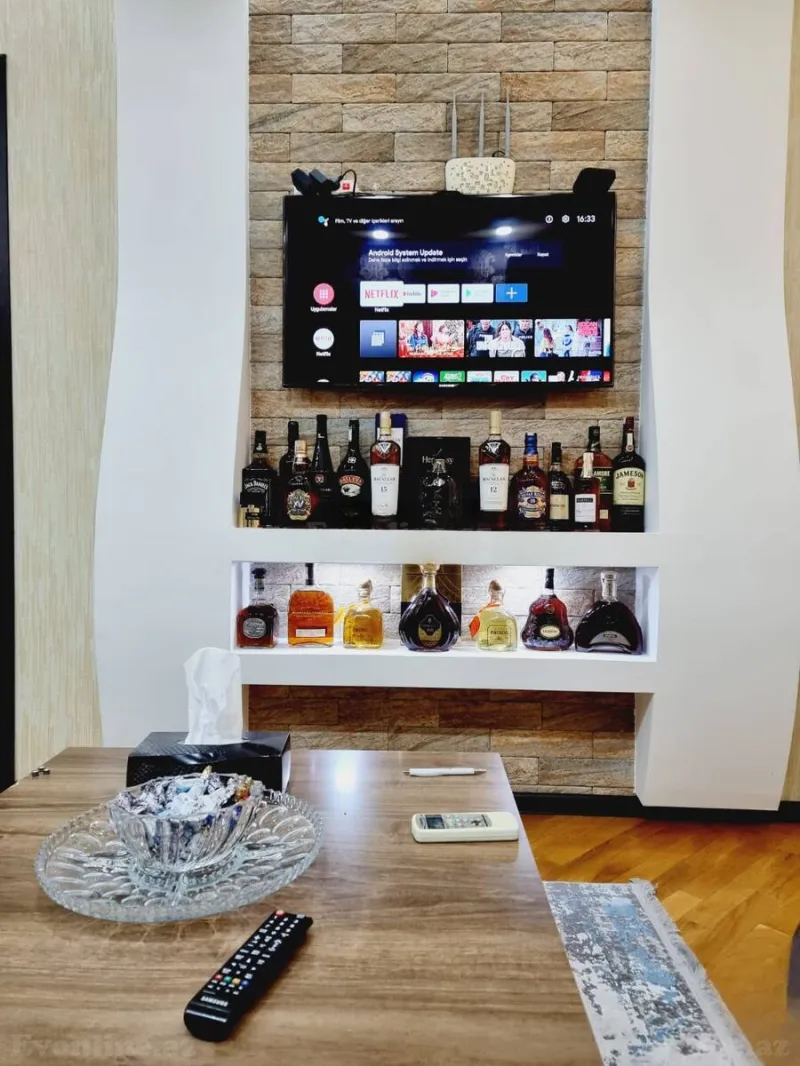 Kirayə verilir 2 otaqlı Mənzil Yeni tikili 75 m² Memar Əcəmi m. - şəkil 9