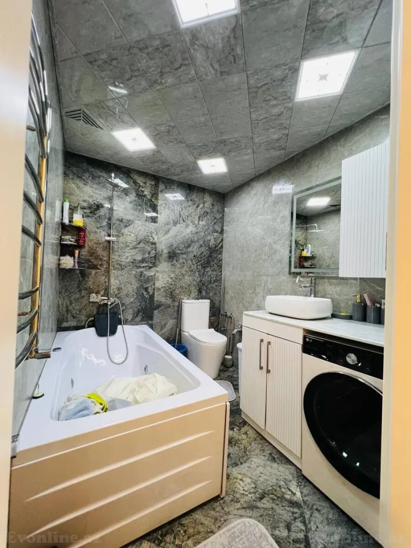 Satılır 4 otaqlı Mənzil Yeni tikili 140 m² Qara Qarayev m. - şəkil 19