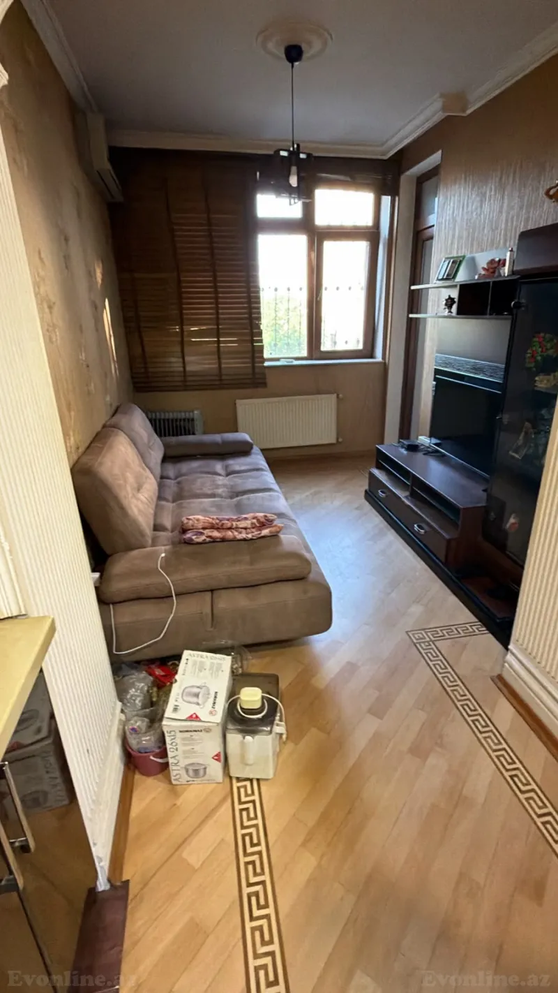 3 otaqlı Mənzil 110 m² Gənclik m. Satılır