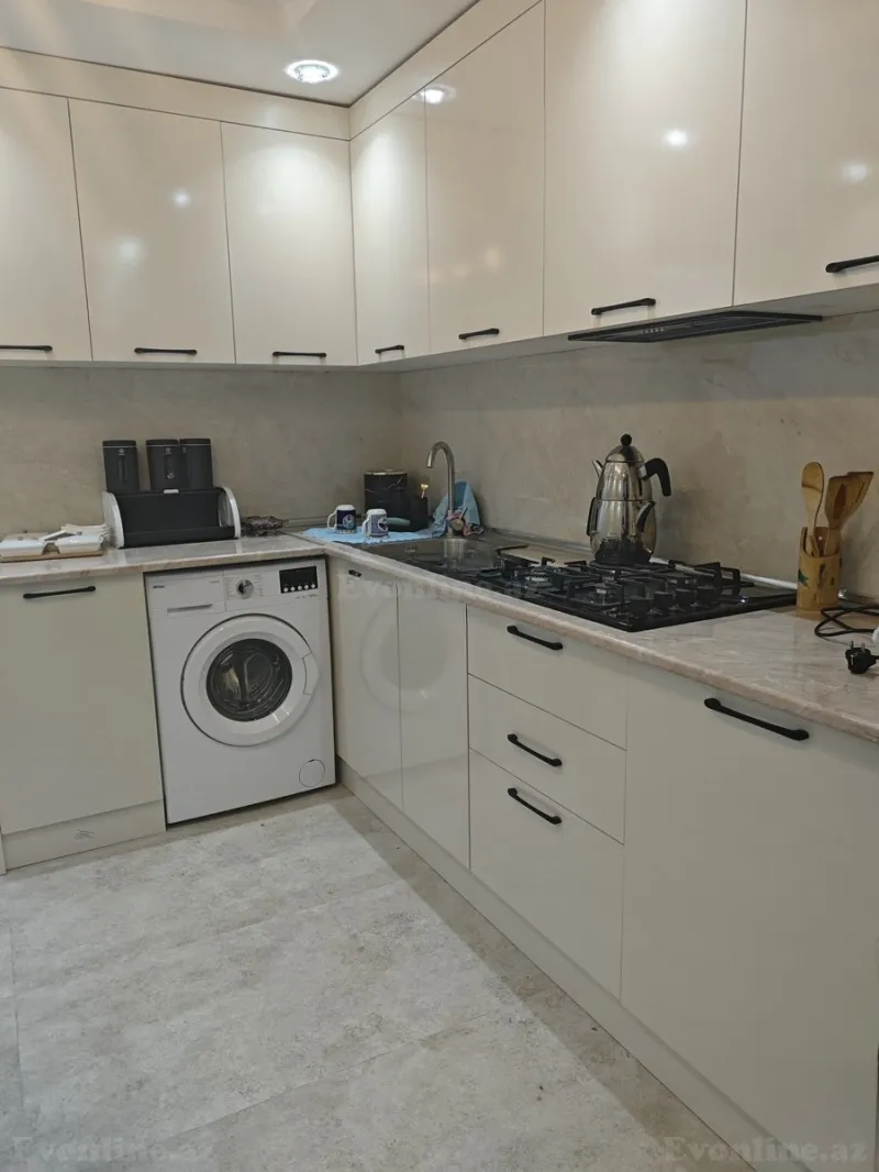 2 otaqlı Mənzil 58 m² Xətai r. Kirayə verilir