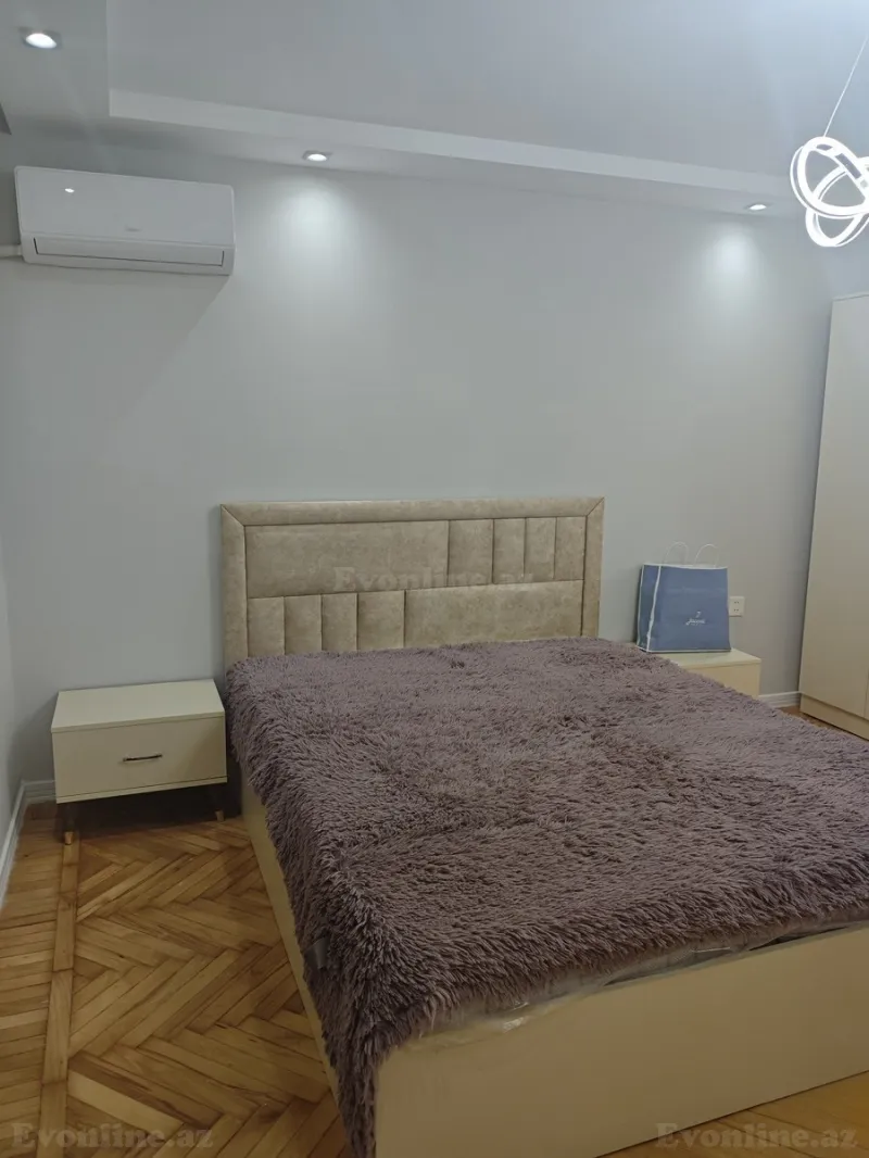 Kirayə verilir 2 otaqlı Mənzil Köhnə tikili 58 m² Xətai r. - şəkil 6