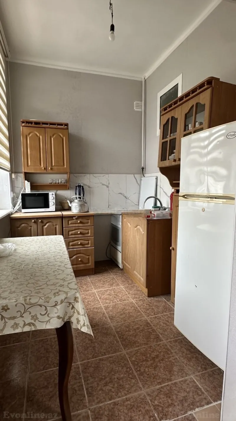 Satılır 1 otaqlı Mənzil Köhnə tikili 32 m² Xətai r. - şəkil 2