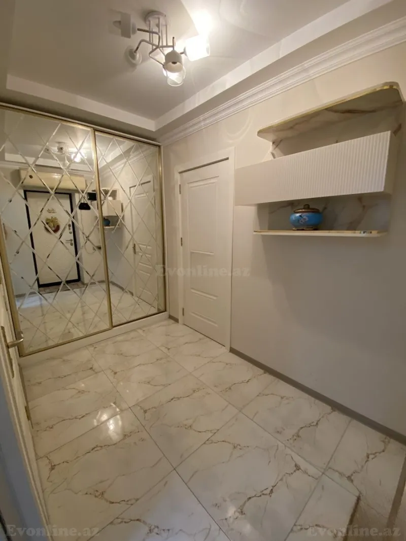Satılır 2 otaqlı Mənzil Köhnə tikili 60 m² Nəriman Nərimanov m. - şəkil 3