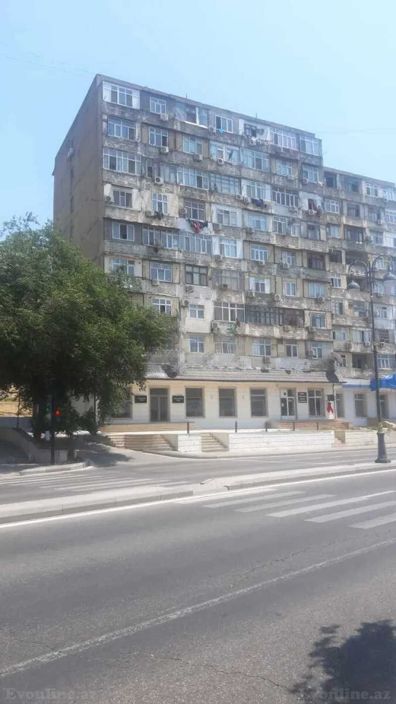 1 otaqlı Mənzil 28 m² Həzi Aslanov m. Satılır
