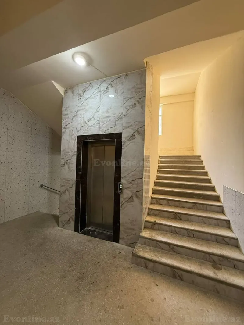 Satılır 4 otaqlı Mənzil Yeni tikili 150 m² Azadlıq prospekti m. - şəkil 3