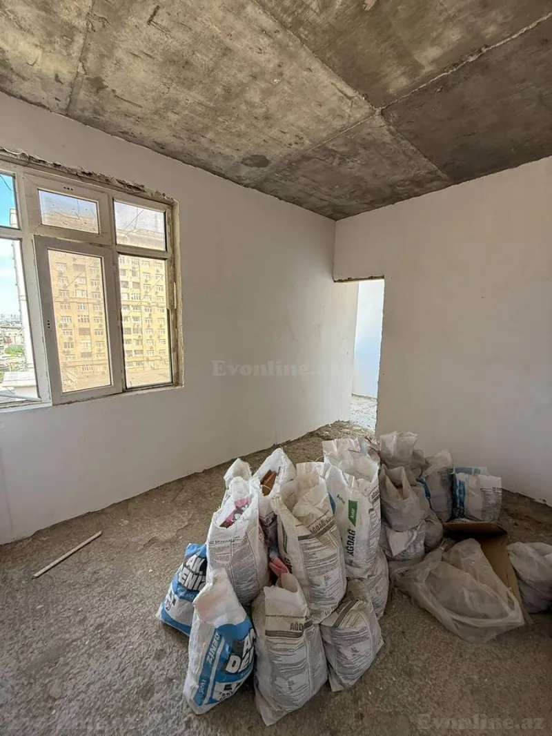 Satılır 4 otaqlı Mənzil Yeni tikili 150 m² Azadlıq prospekti m. - şəkil 8