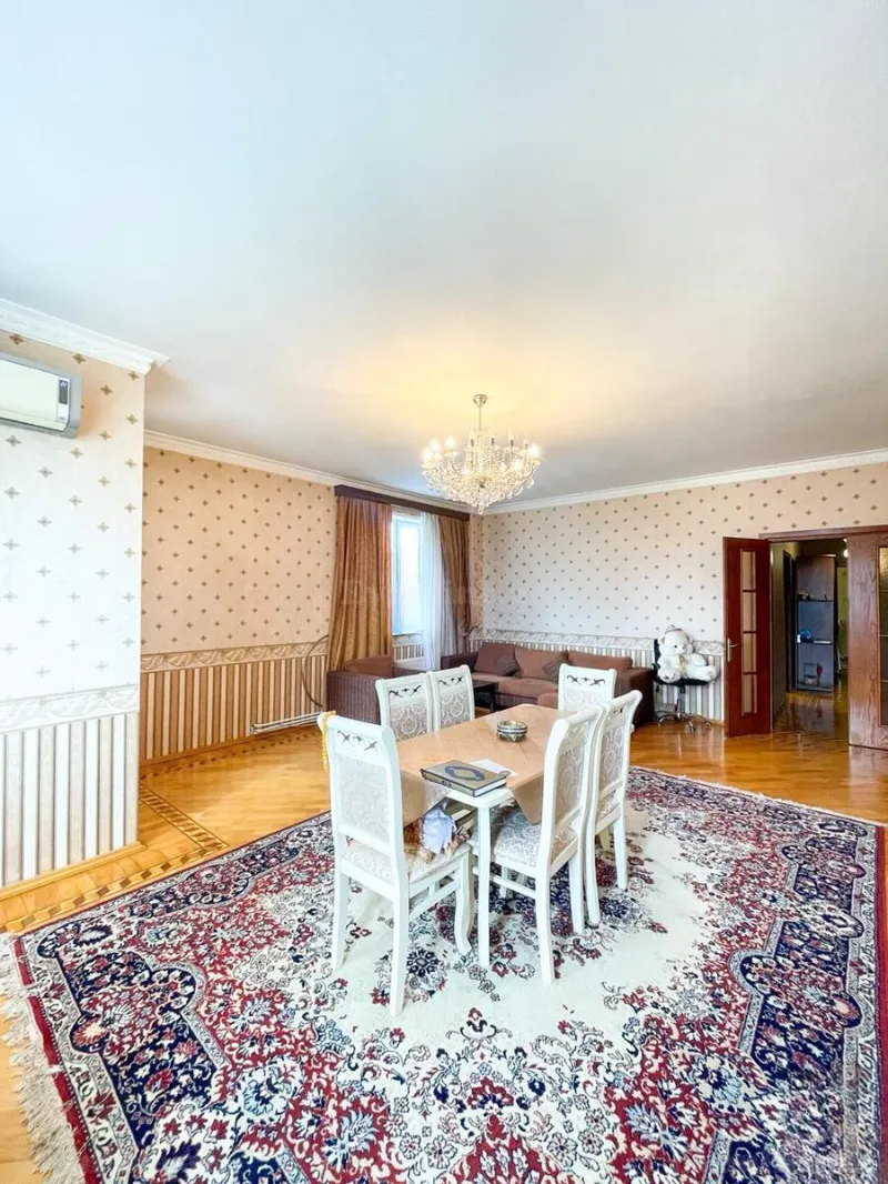 Satılır 3 otaqlı Mənzil Yeni tikili 160 m² Nizami m. - şəkil 9