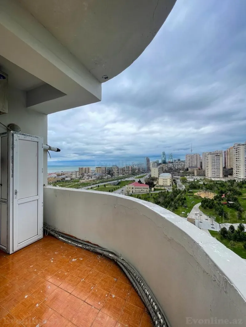 Satılır 3 otaqlı Mənzil Yeni tikili 160 m² Nizami m. - şəkil 12