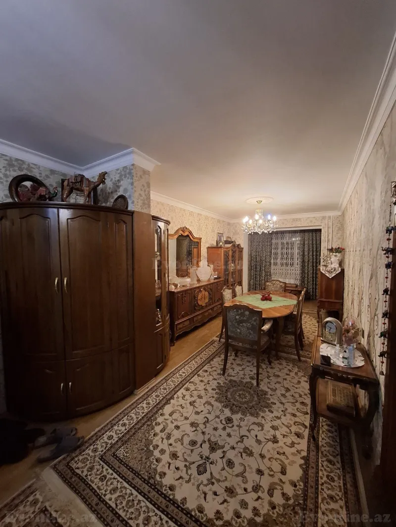 Satılır 3 otaqlı Mənzil Köhnə tikili 120 m² Memar Əcəmi m. - şəkil 4