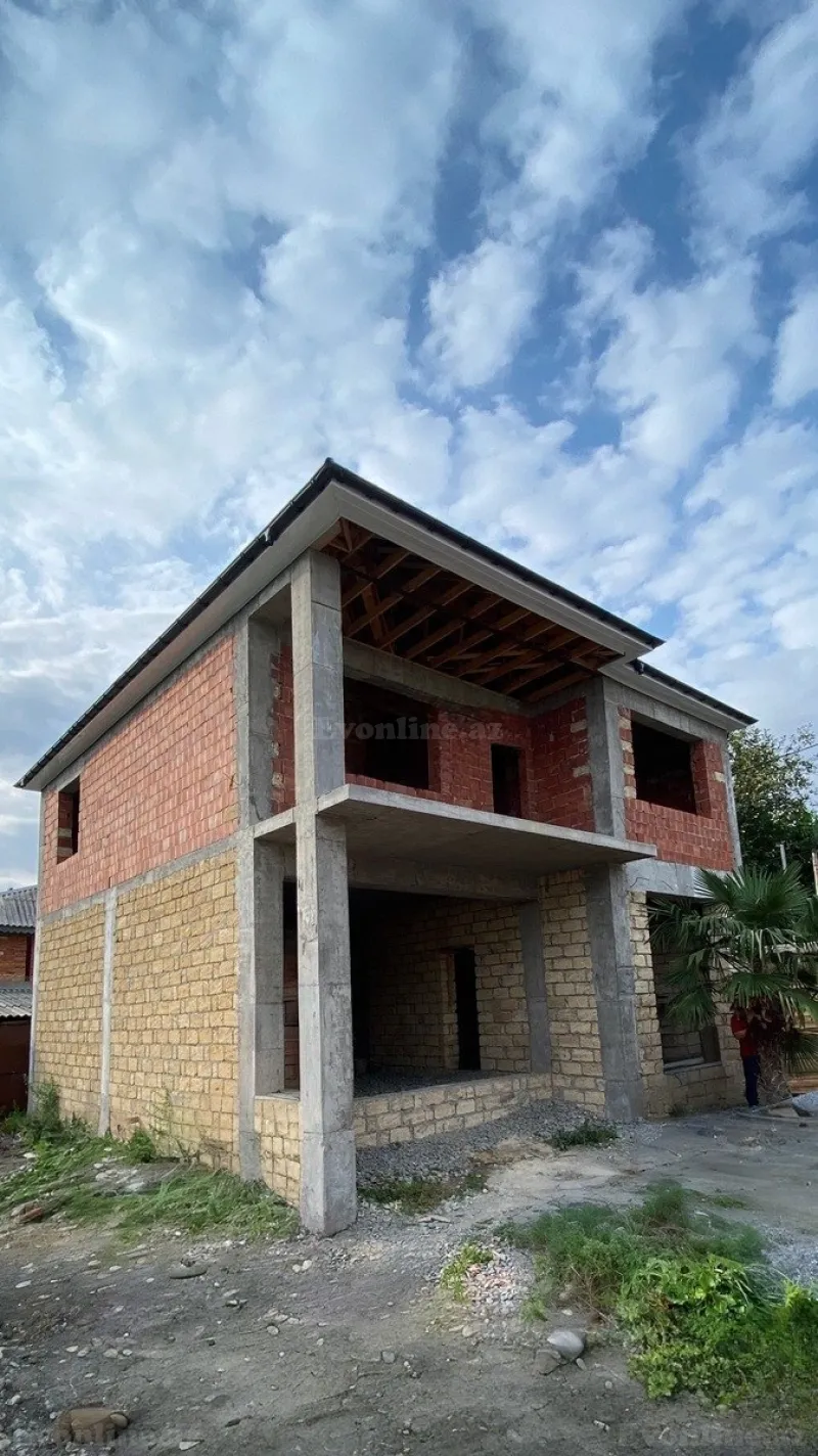 Satılır 5 otaqlı Həyət evi 210 m² Qəbələ