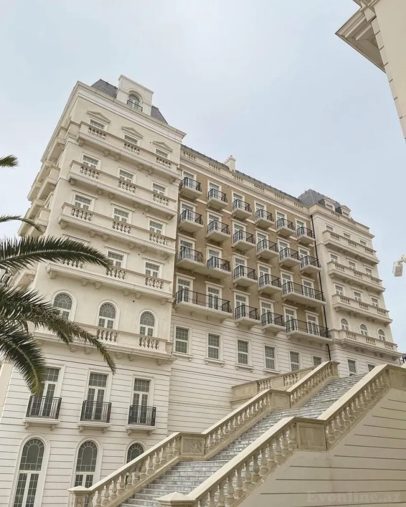 1 otaqlı Mənzil 60 m² Ağ şəhər Satılır