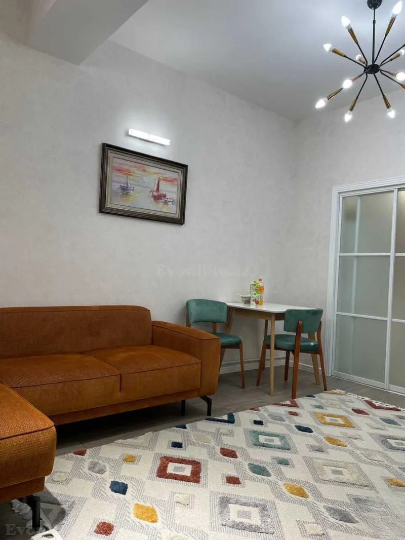 2 otaqlı Mənzil 55 m² Qara Qarayev m. Kirayə verilir