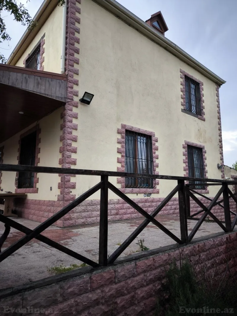 Satılır 4 otaqlı Həyət evi 130 m² Binəqədi - şəkil 3