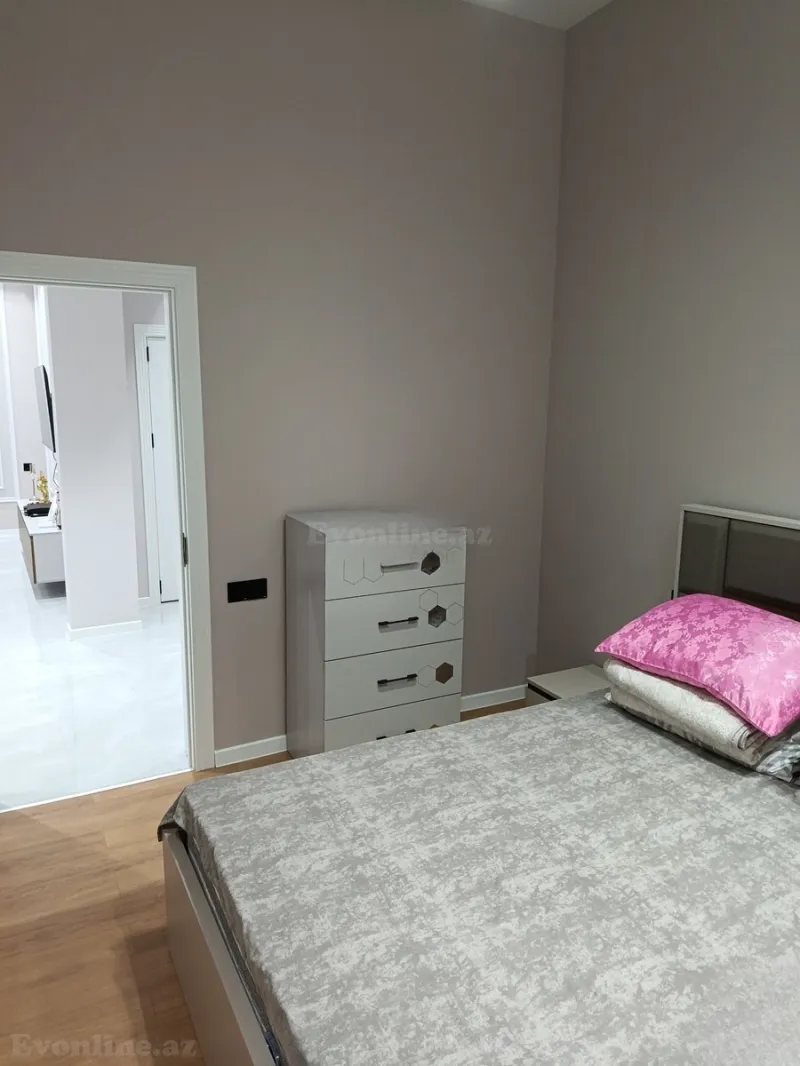 Kirayə verilir 4 otaqlı Həyət evi 130 m² Şüvəlan - şəkil 21