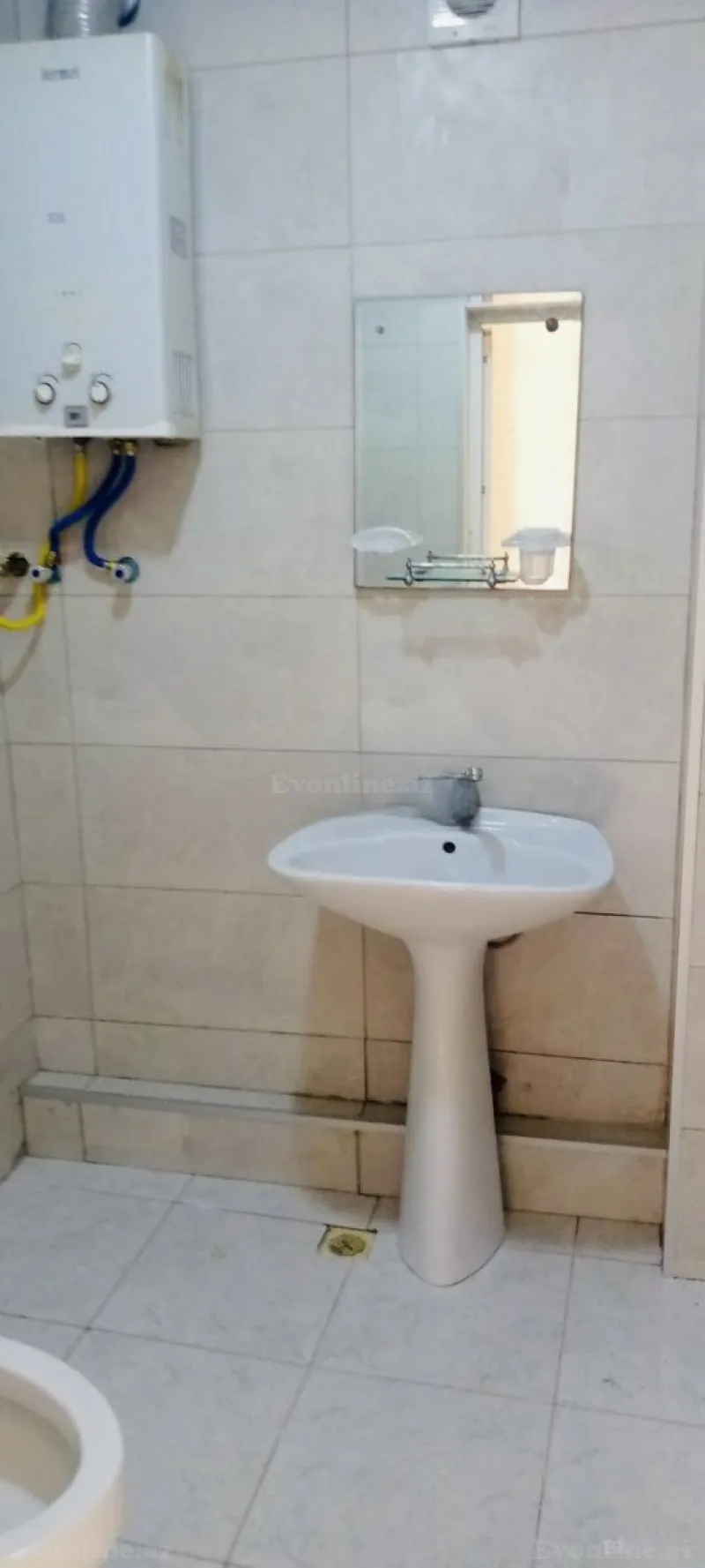Satılır 2 otaqlı Mənzil Köhnə tikili 35 m² İnşaatçılar m. - şəkil 9