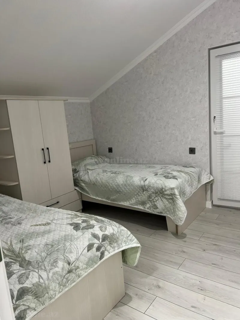 Kirayə verilir 4 otaqlı Həyət evi 200 m² Qax - şəkil 13