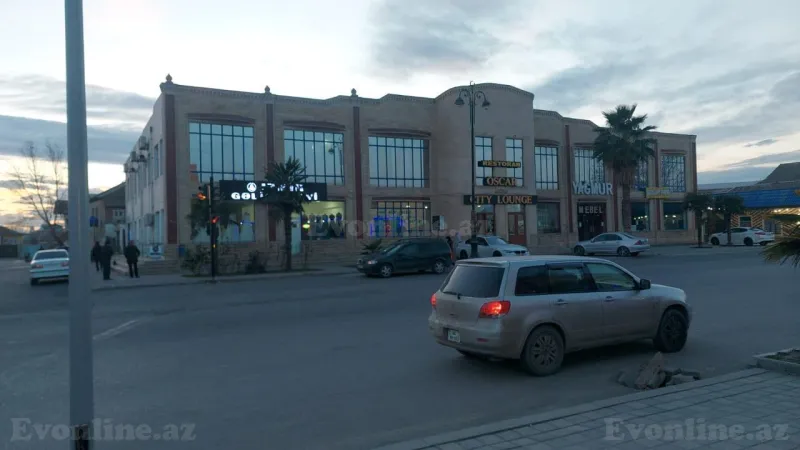 Satılır Obyekt 2200 m² Yevlax - şəkil 2