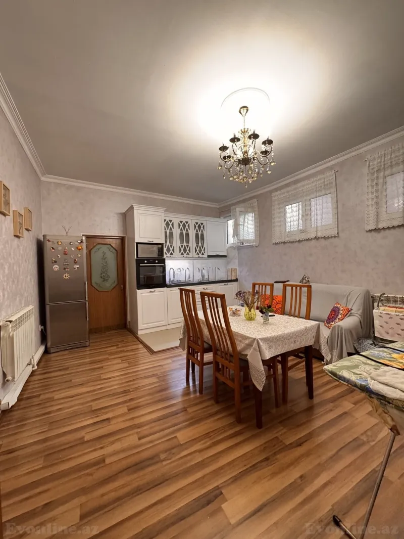 4 otaqlı Həyət evi 115 m² Nəsimi r. Satılır