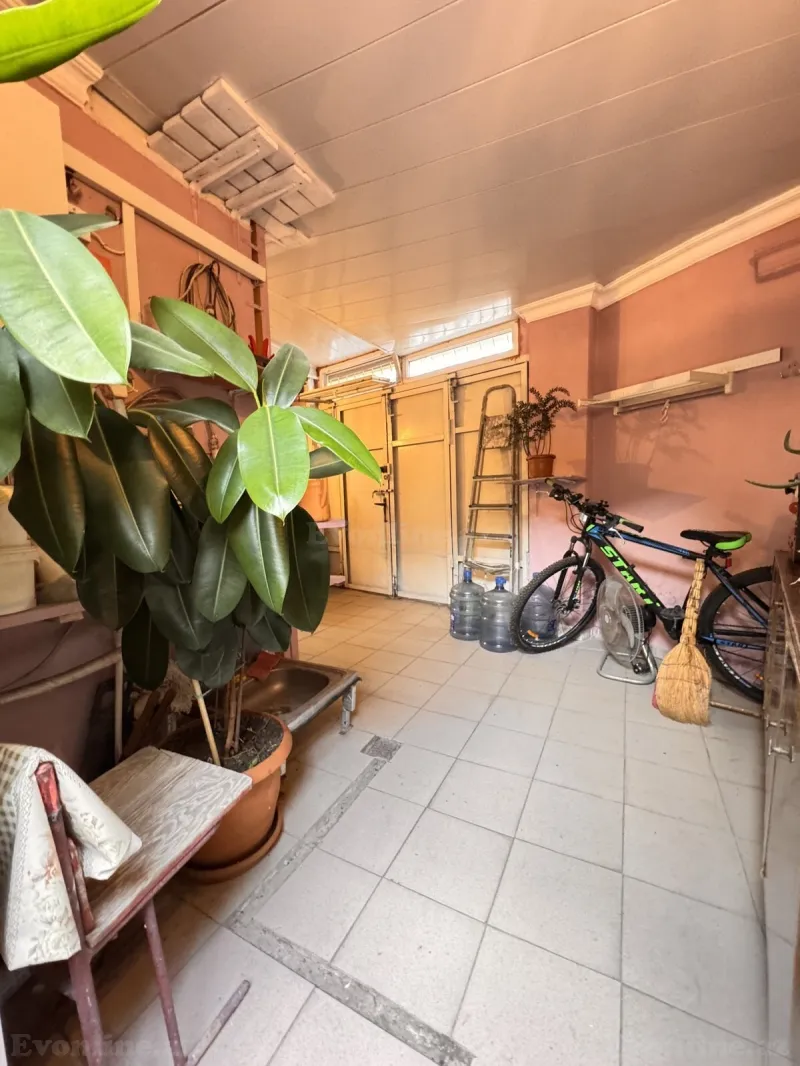 Satılır 4 otaqlı Həyət evi 115 m² Nəsimi r. - şəkil 10