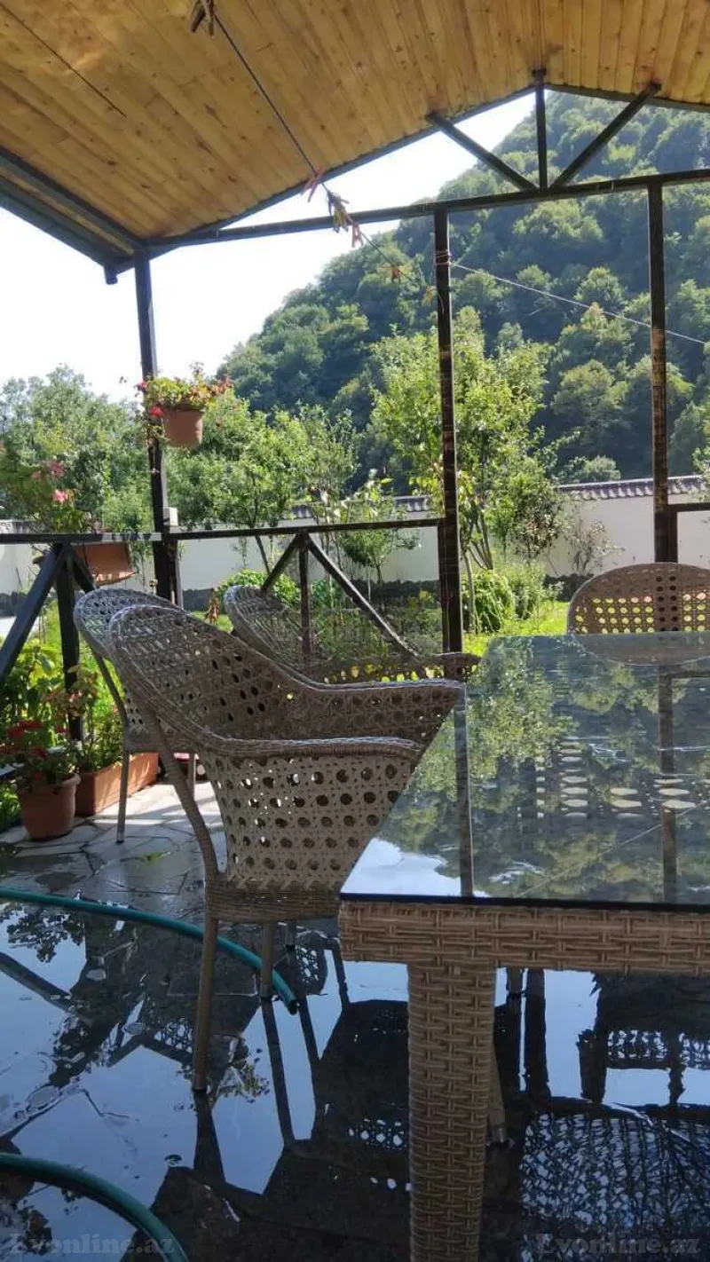 Kirayə verilir 4 otaqlı Həyət evi 90 m² Qax - şəkil 15