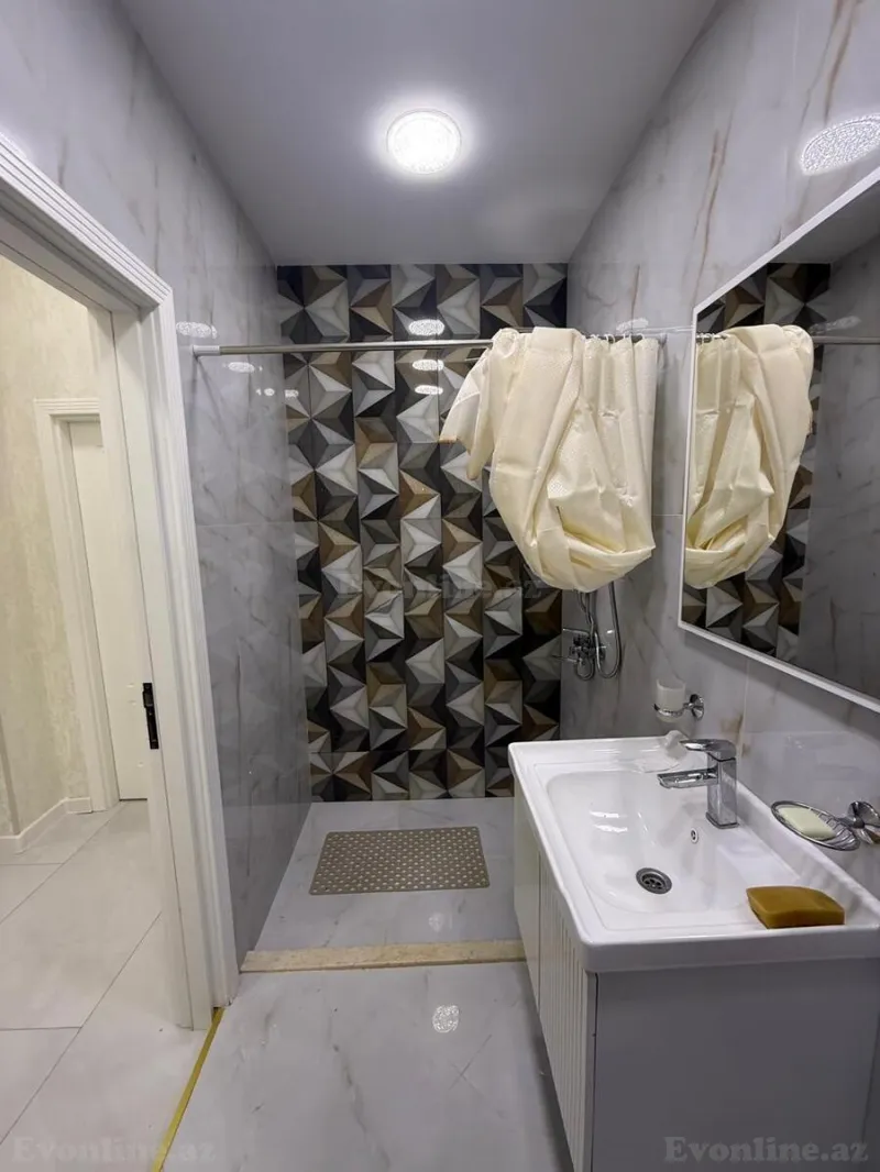Satılır 2 otaqlı Mənzil Yeni tikili 63 m² Memar Əcəmi m. - şəkil 15