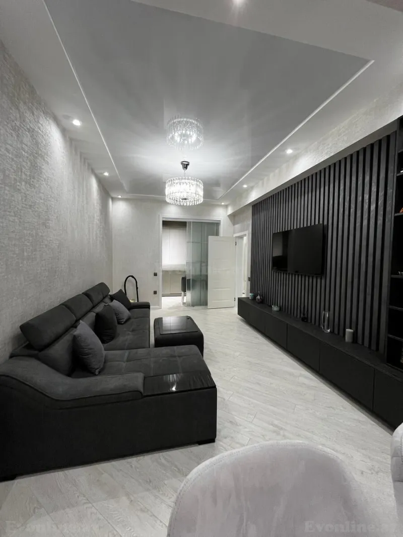 Satılır 2 otaqlı Mənzil Yeni tikili 60 m² Memar Əcəmi m. - şəkil 4