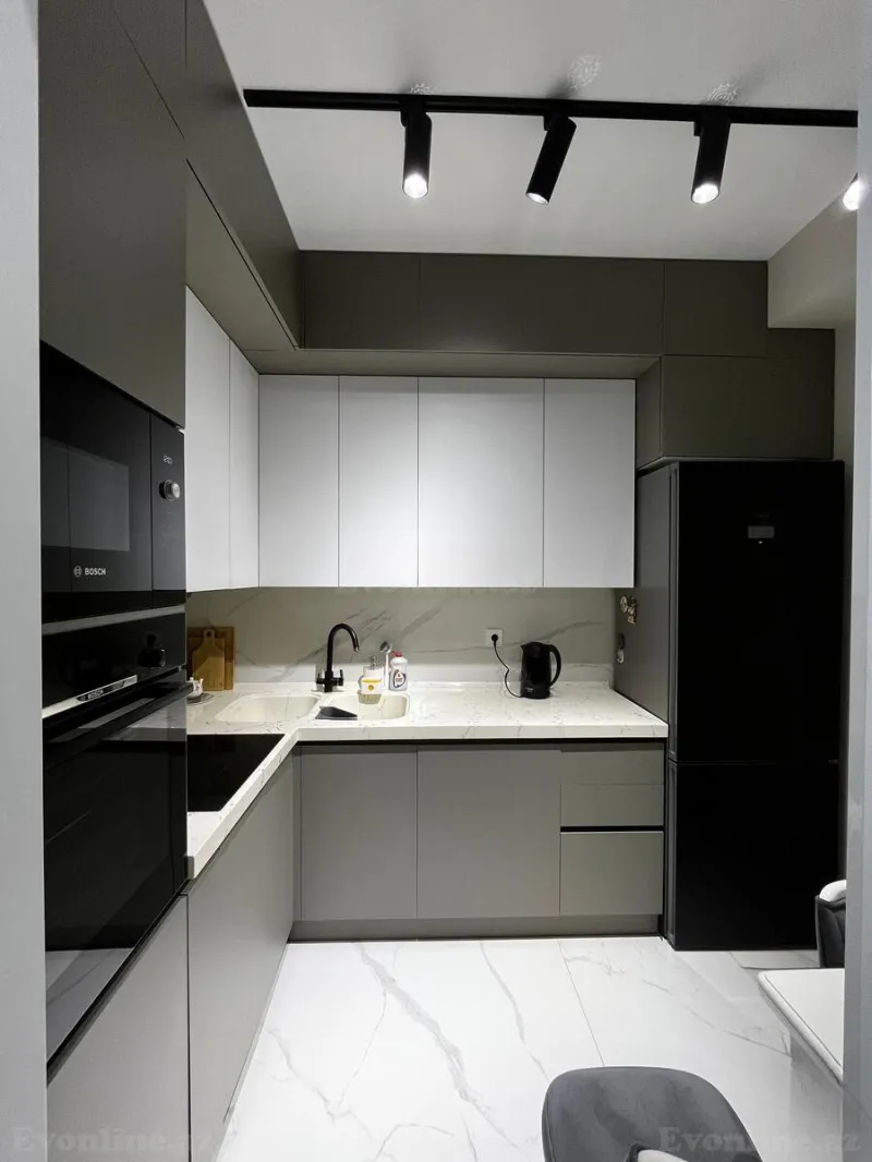 Satılır 2 otaqlı Mənzil Yeni tikili 60 m² Memar Əcəmi m. - şəkil 11