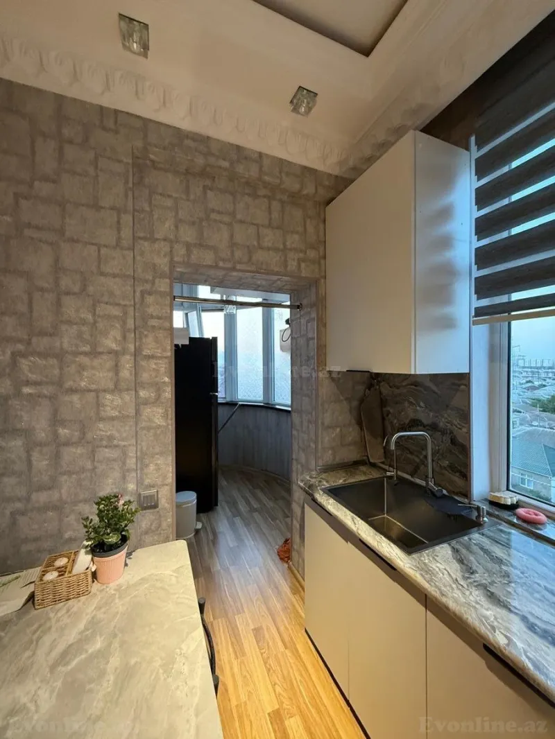 Satılır 3 otaqlı Mənzil Yeni tikili 83 m² Abşeron r. - şəkil 3
