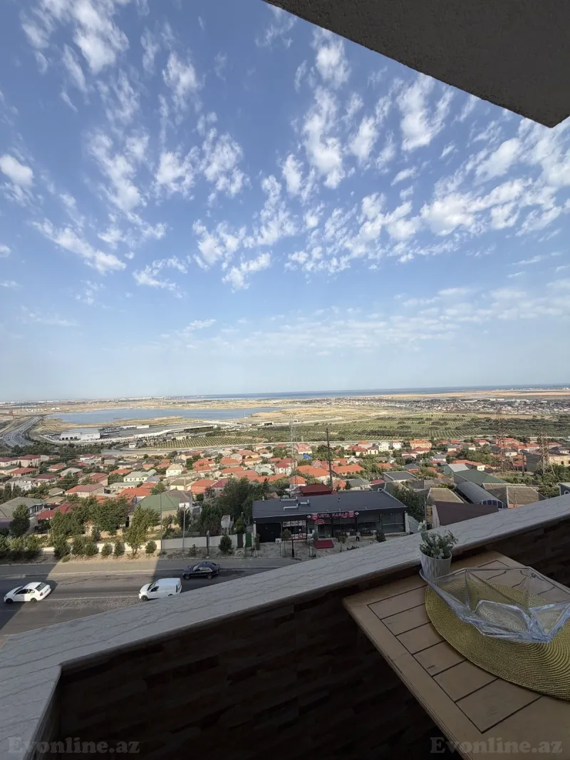 3 otaqlı Mənzil 140 m² Köhnə Günəşli Satılır