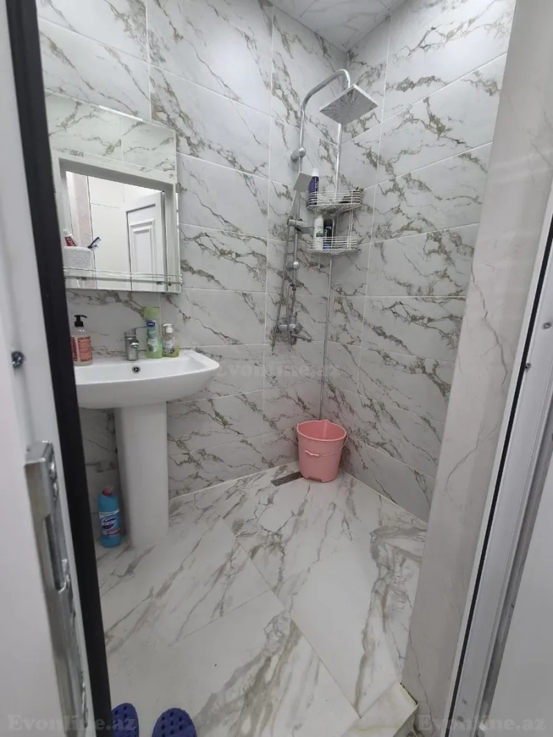 Kirayə verilir 2 otaqlı Mənzil Yeni tikili 65 m² Memar Əcəmi m. - şəkil 6