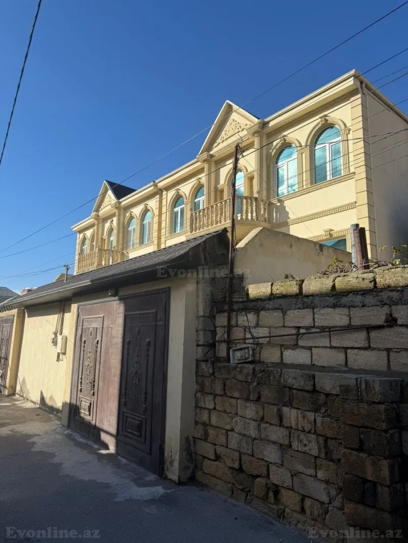 6 otaqlı Həyət evi 135 m² Xırdalan Satılır
