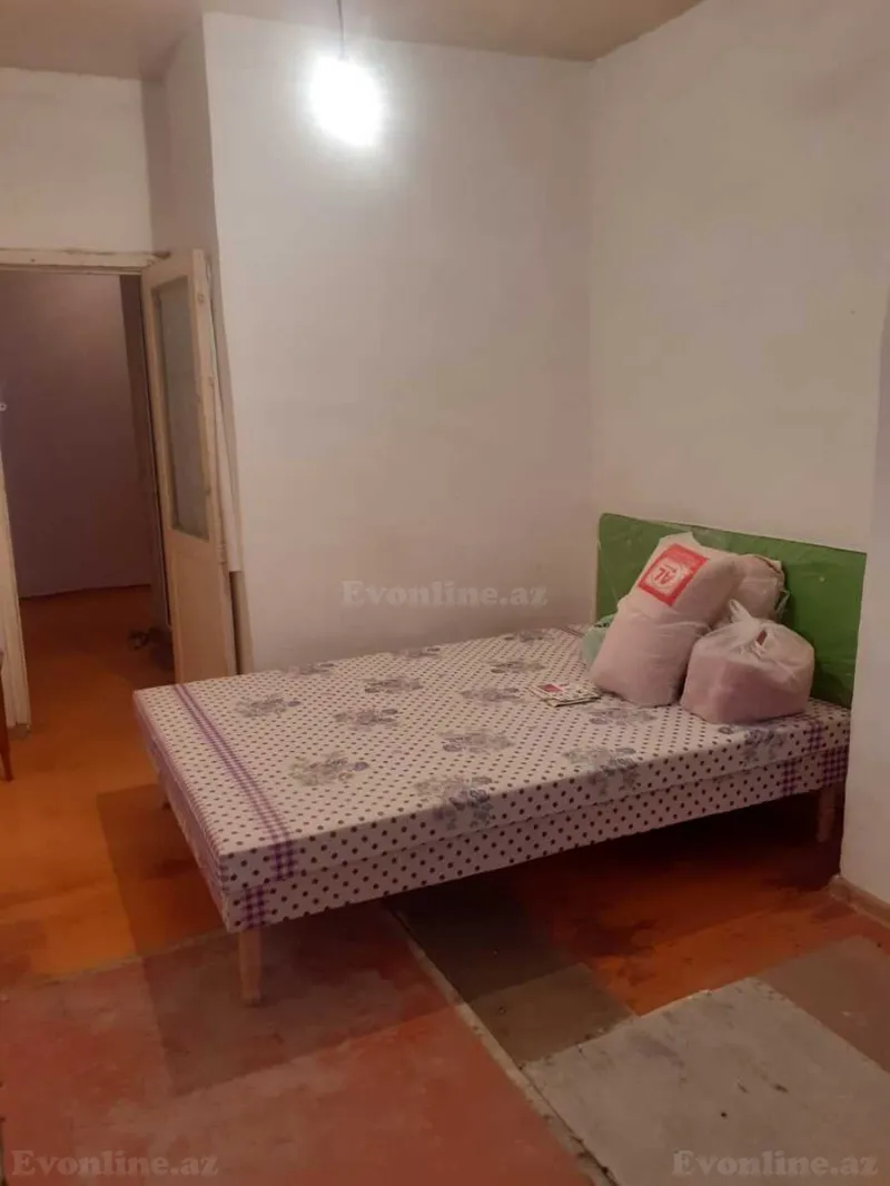 Satılır 2 otaqlı Mənzil Köhnə tikili 45 m² Xırdalan - şəkil 2