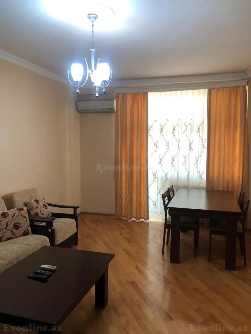 2 otaqlı Mənzil 85 m² Binəqədi r. Kirayə verilir