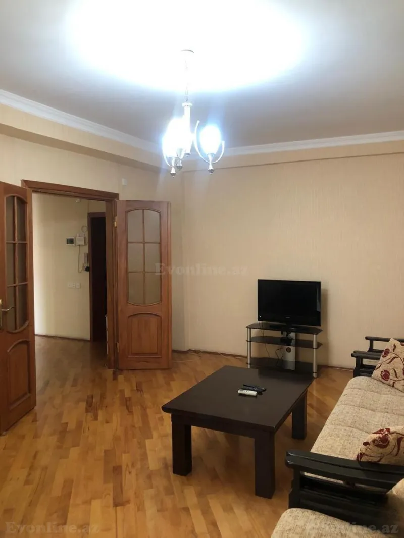 Kirayə verilir 2 otaqlı Mənzil Yeni tikili 85 m² Binəqədi r. - şəkil 5