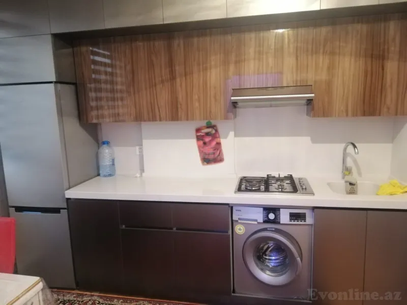 2 otaqlı Mənzil 70 m² Memar Əcəmi m. Kirayə verilir
