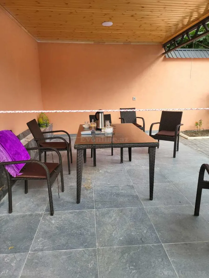 Kirayə verilir 4 otaqlı Həyət evi 200 m² Qəbələ - şəkil 4