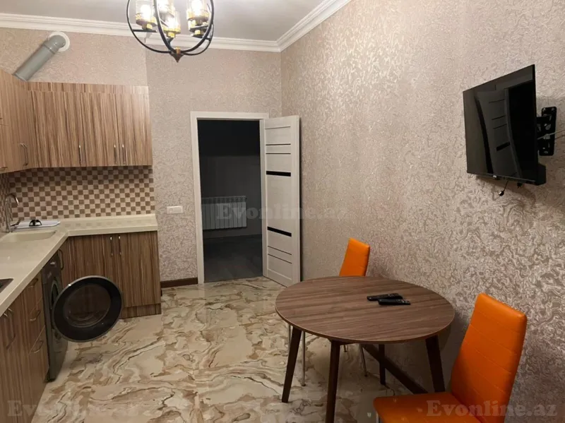 Kirayə verilir 3 otaqlı Mənzil Yeni tikili 100 m² İnşaatçılar m. - şəkil 3