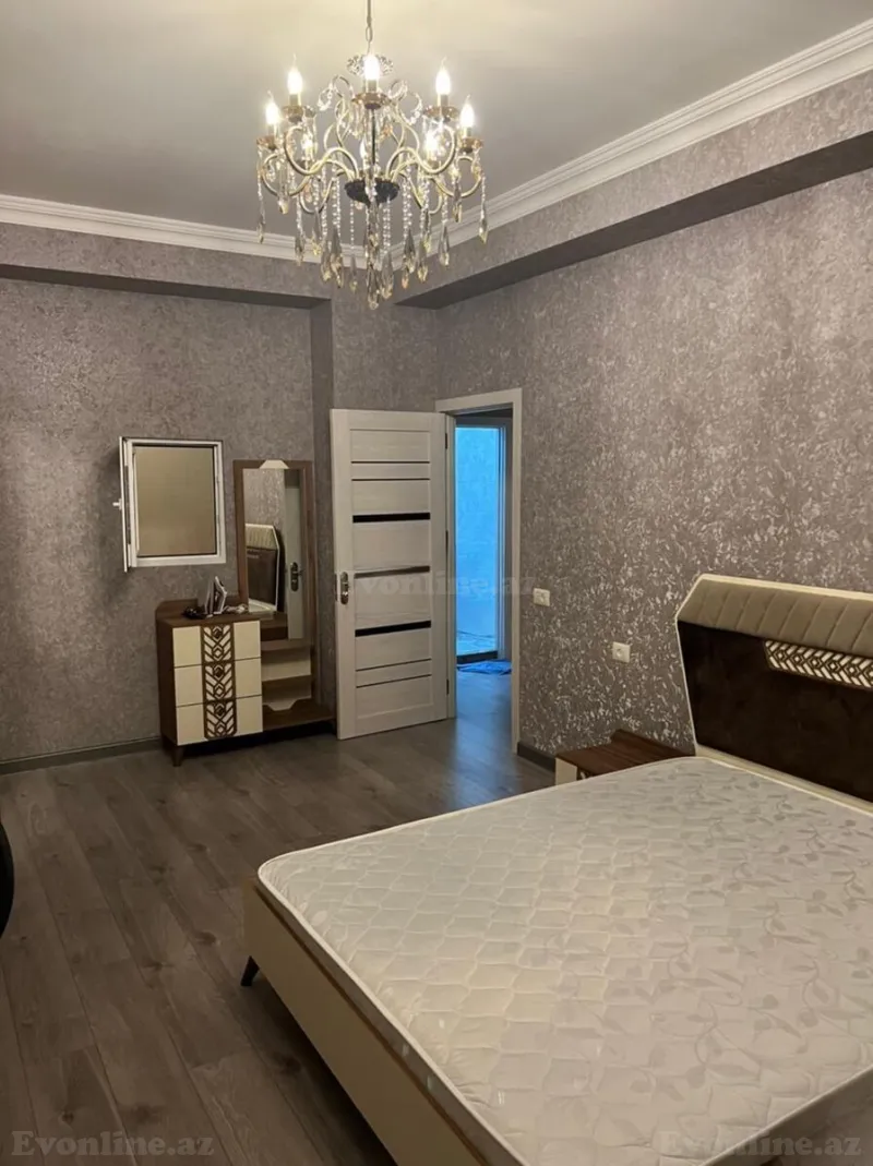Kirayə verilir 3 otaqlı Mənzil Yeni tikili 100 m² İnşaatçılar m. - şəkil 5