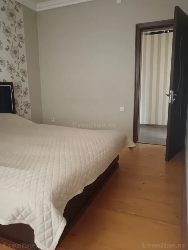 Satılır 5 otaqlı Həyət evi 190 m² Binəqədi - şəkil 6