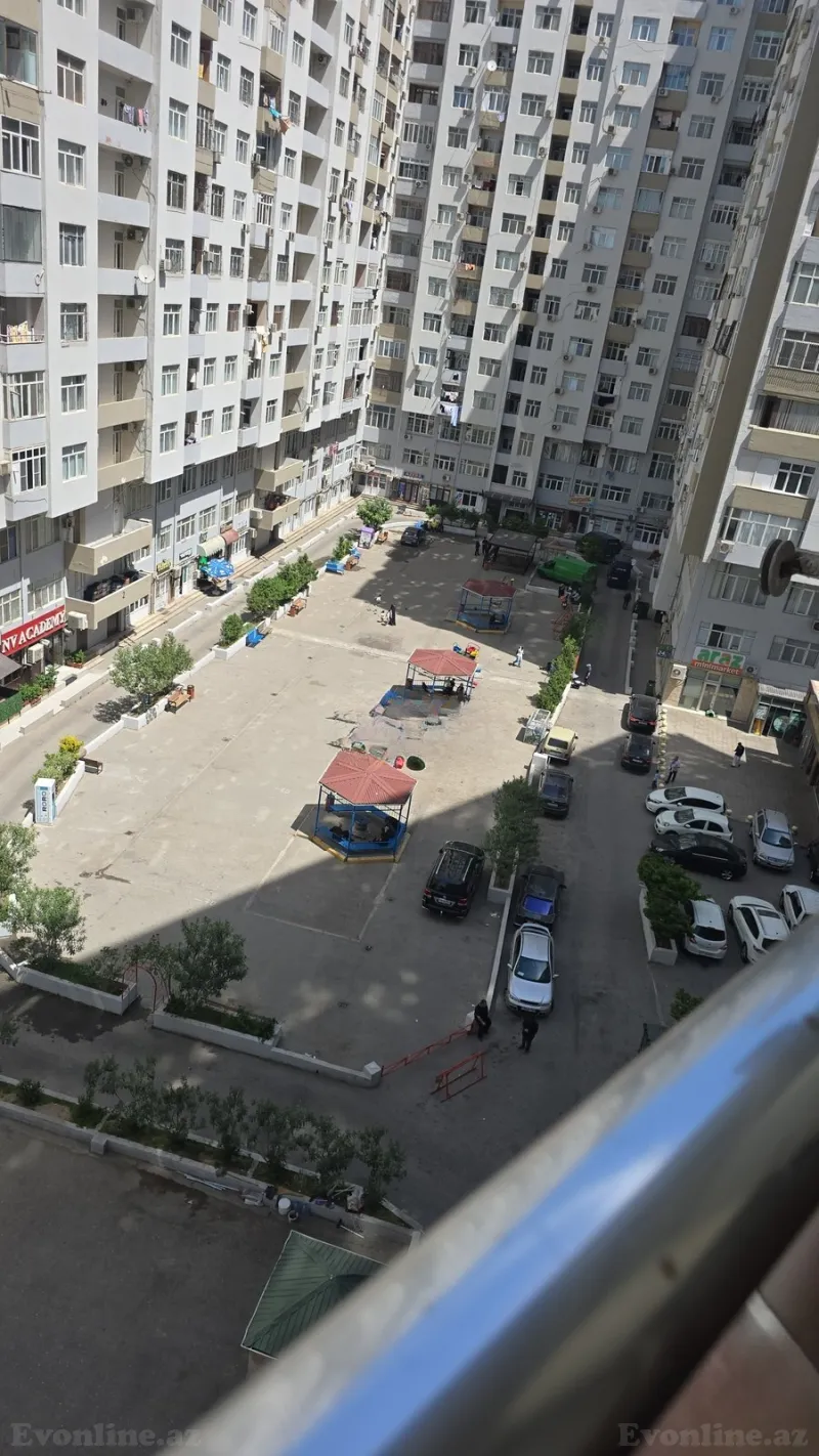2 otaqlı Mənzil 80 m² 20 Yanvar m. Kirayə verilir