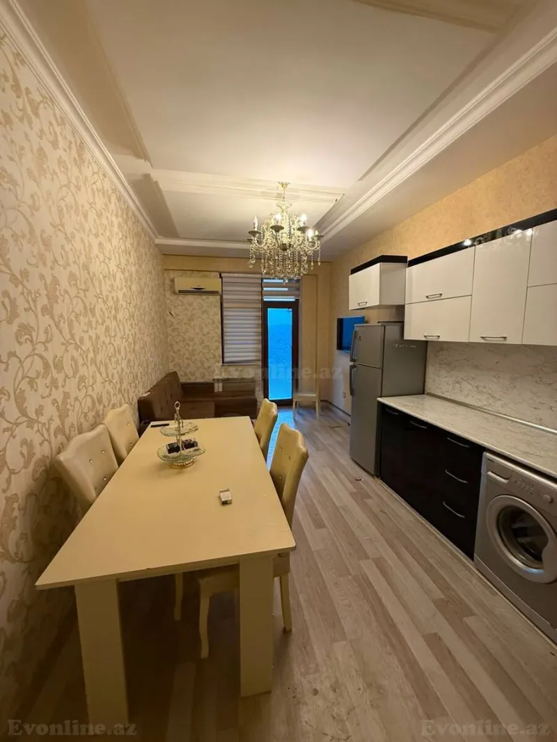 3 otaqlı Mənzil 108 m² Yeni Yasamal Kirayə verilir