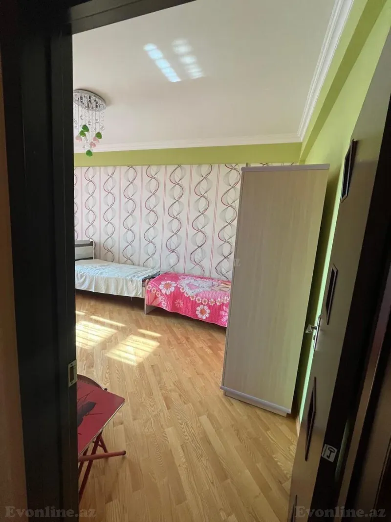 Kirayə verilir 3 otaqlı Mənzil Yeni tikili 135 m² Memar Əcəmi m. - şəkil 6