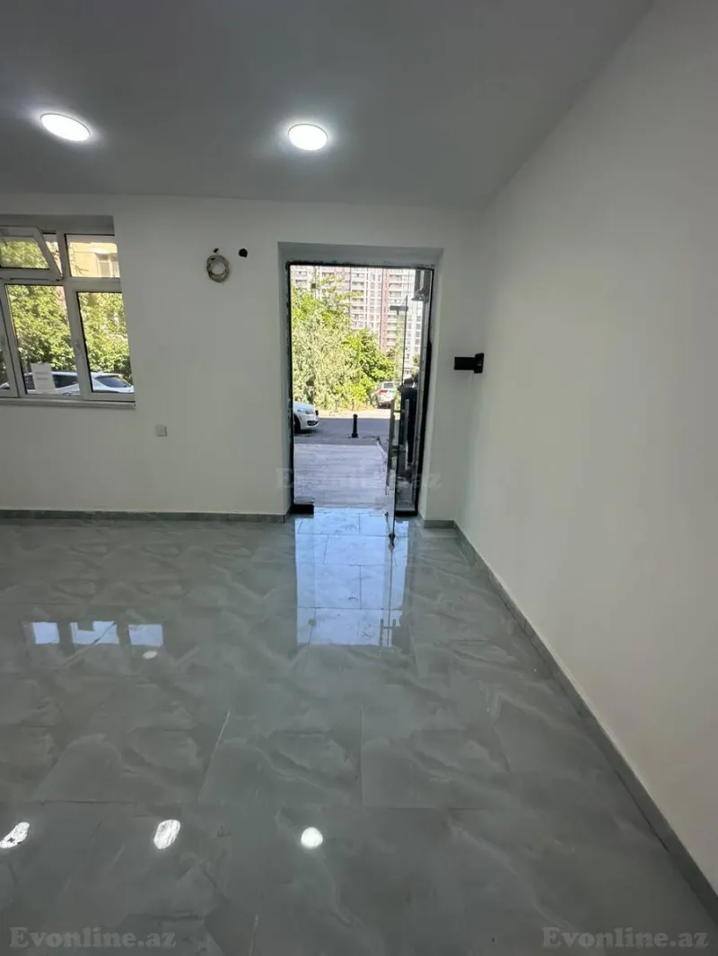 Satılır Obyekt 70 m² Elmlər Akademiyası m. - şəkil 2