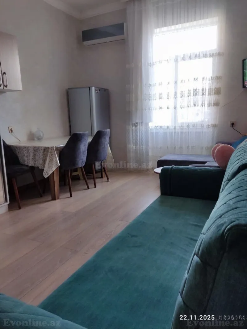 Satılır 1 otaqlı Mənzil Köhnə tikili 25 m² Elmlər Akademiyası m.