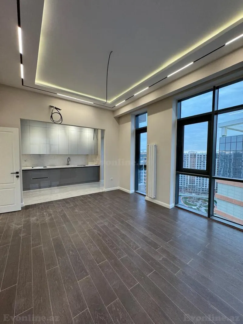 Satılır 3 otaqlı Mənzil Yeni tikili 82 m² Bakmil m.