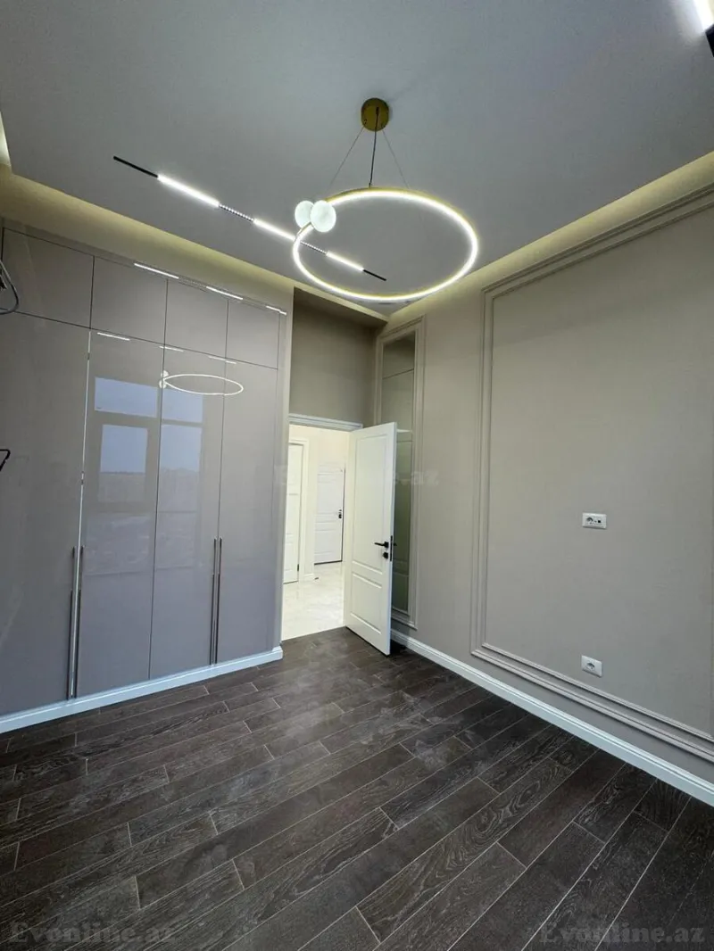 Satılır 3 otaqlı Mənzil Yeni tikili 82 m² Bakmil m. - şəkil 4